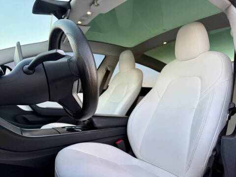 2020 Tesla Model 3 Performance