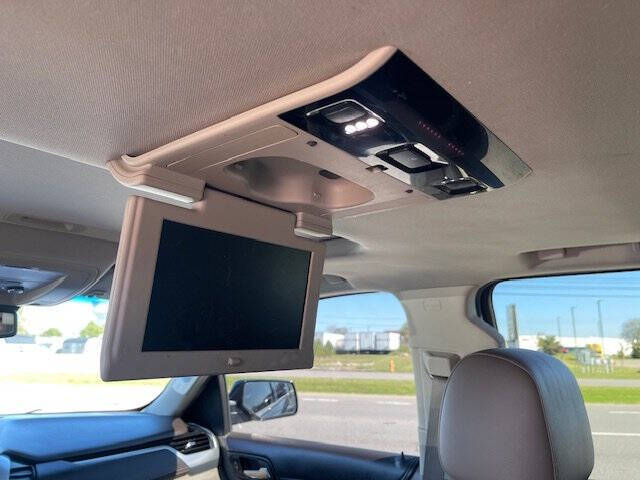 2015 Chevrolet Suburban LT