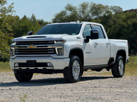 2021 Chevrolet Silverado 2500HD for sale at OVERDRIVE AUTO SALES, LLC. in Clarksville IN