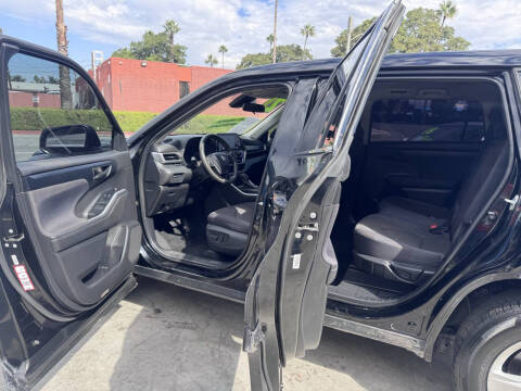 2021 Toyota Highlander L