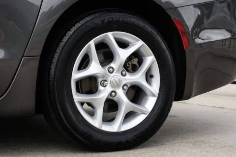 2018 Chrysler Pacifica Touring L Plus