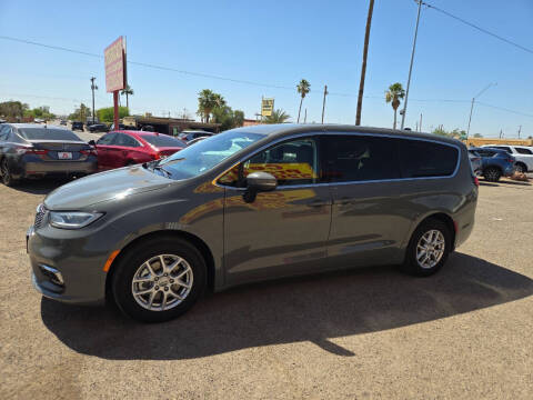 2023 Chrysler Pacifica Touring L
