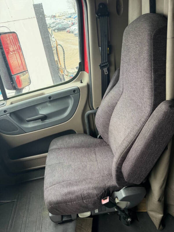 2015 Freightliner Cascadia