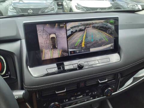 2024 Nissan Rogue SL