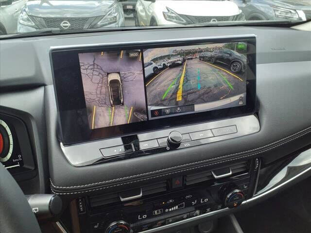 2024 Nissan Rogue SL