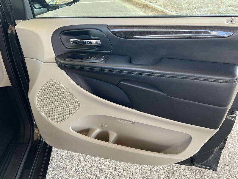 2012 Dodge Grand Caravan SXT