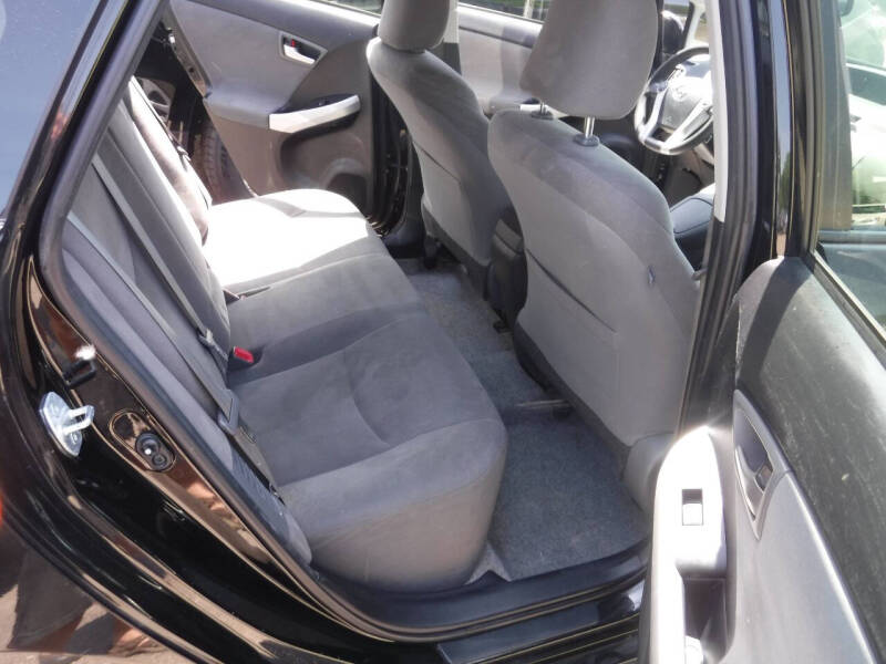 2015 Toyota Prius Two