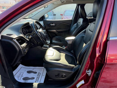 2019 Jeep Cherokee Latitude Plus