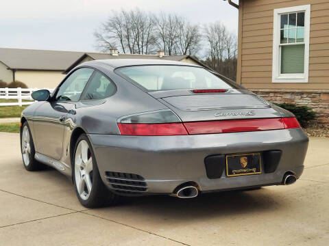 2004 Porsche 911 Carrera 4S