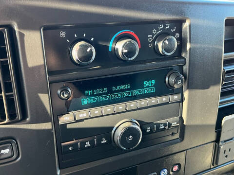 2020 GMC Savana 2500