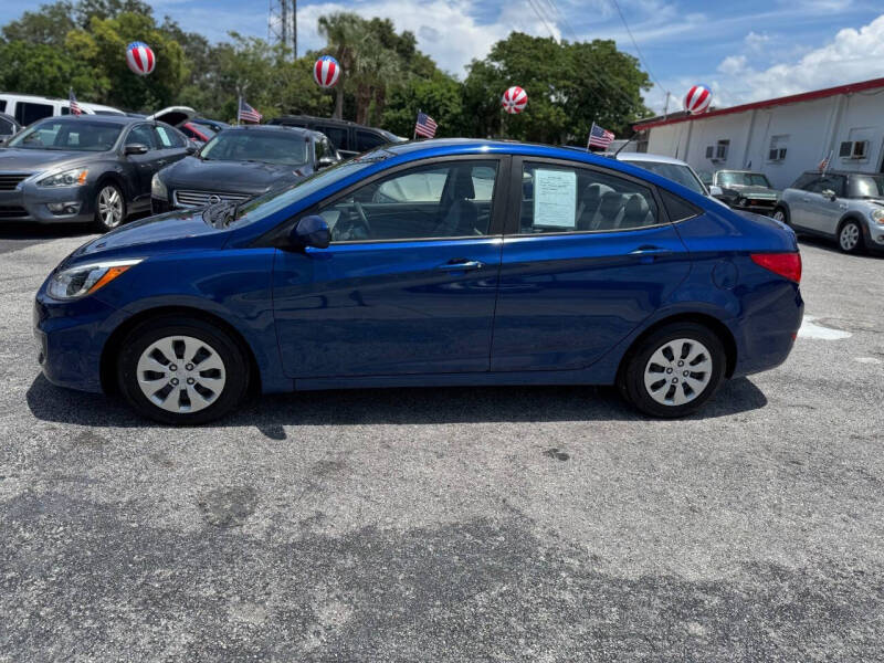 2017 Hyundai Accent SE