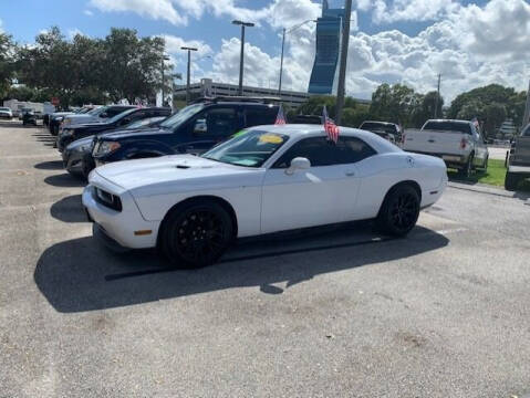 2013 Dodge Challenger R/T Classic
