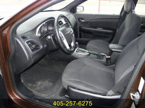 2013 Chrysler 200 Touring