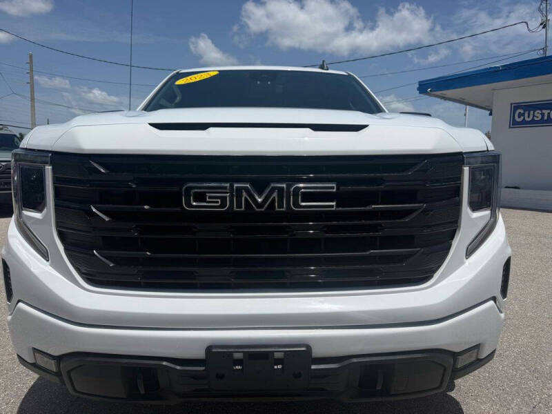 2023 GMC Sierra 1500 Elevation