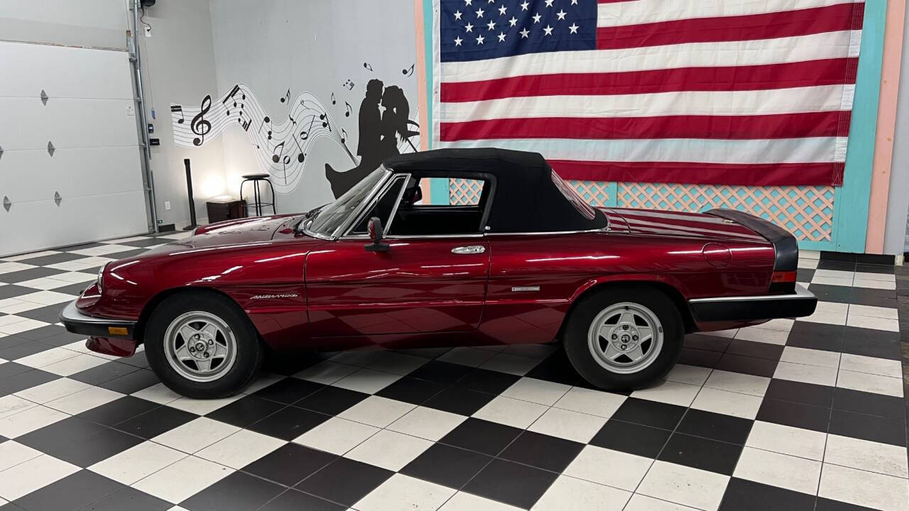 1986 Alfa Romeo Spider 34