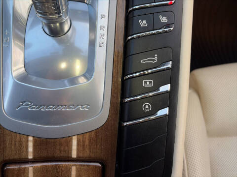 2012 Porsche Panamera 4S