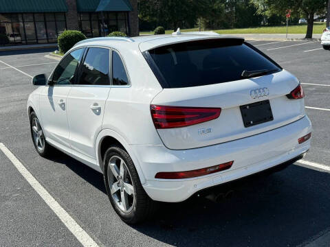 2015 Audi Q3 2.0T Premium Plus