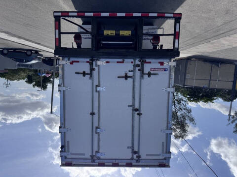 2018 Freightliner M2 106