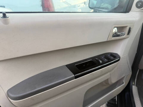 2008 Mazda Tribute