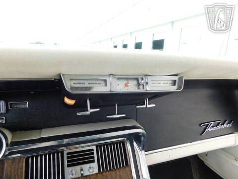 1966 Ford Thunderbird