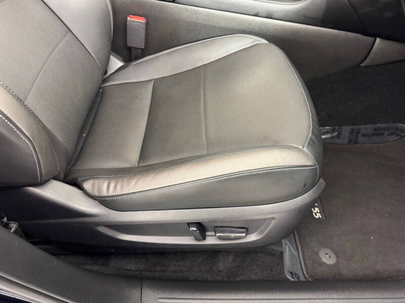 2023 Infiniti QX55 Essential