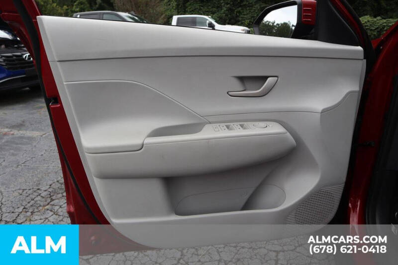 2024 Hyundai Kona SEL