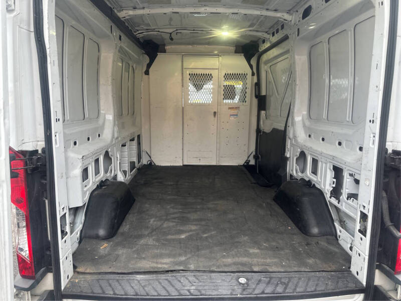 2017 Ford Transit