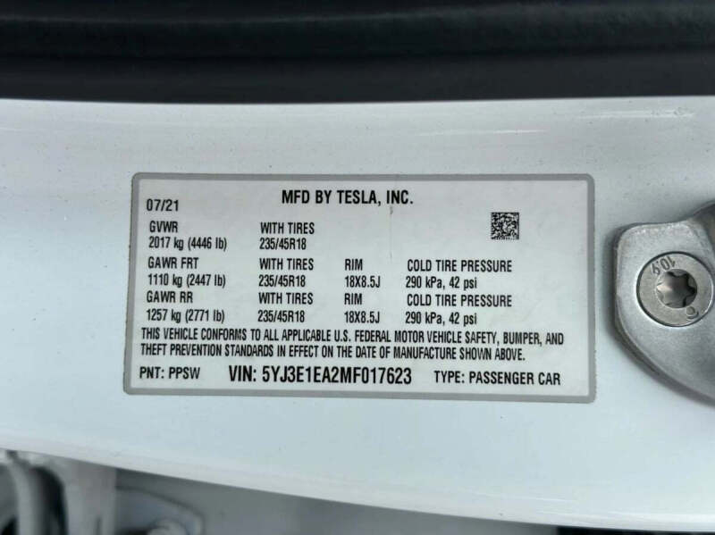 2021 Tesla Model 3 Standard Range Plus
