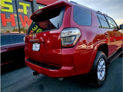 2024 Toyota 4Runner SR5 Premium