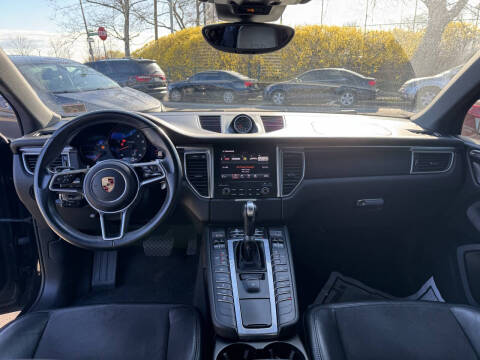 2018 Porsche Macan GTS