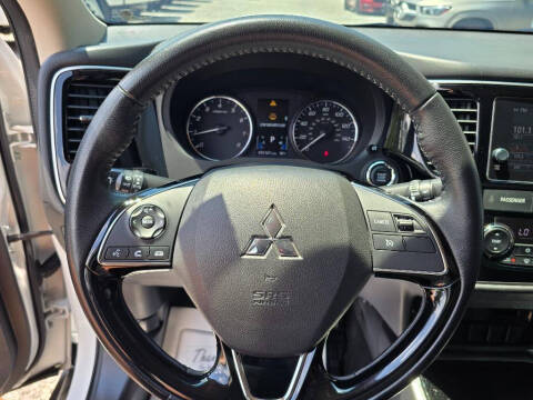 2018 Mitsubishi Outlander SE