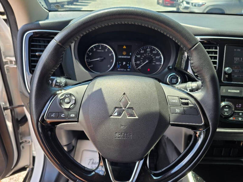 2018 Mitsubishi Outlander SE