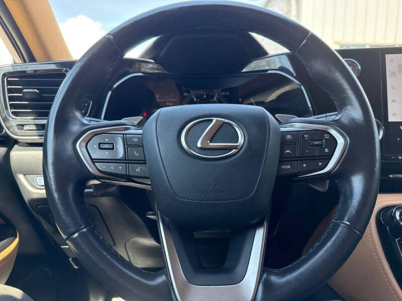 2025 Lexus NX 250