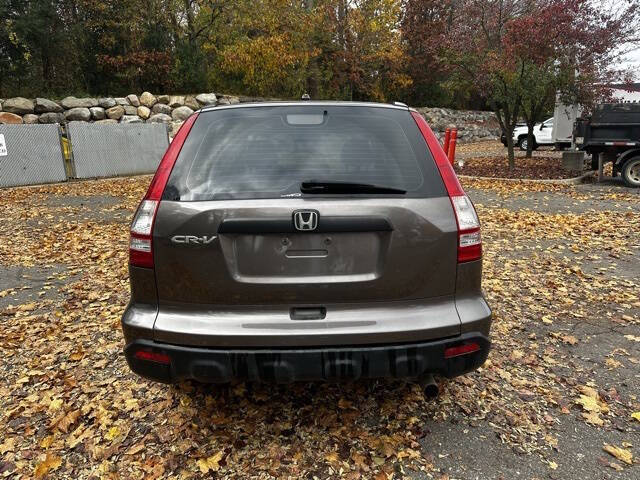 2009 Honda CR-V for sale at Bowman Auto Center in Clarkston, MI