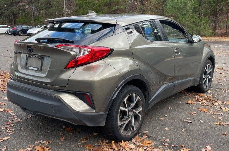 2021 Toyota C-HR XLE
