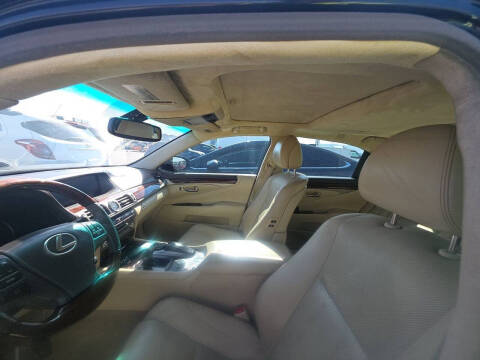 2015 Lexus LS 460