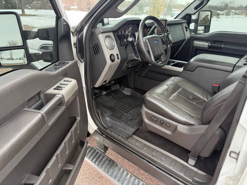 2014 Ford F-350 Super Duty Lariat