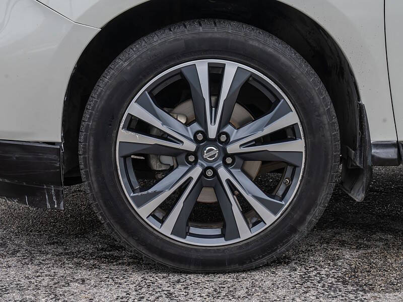 2017 Nissan Pathfinder