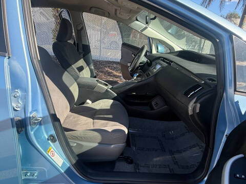 2012 Toyota Prius Plug-in Hybrid