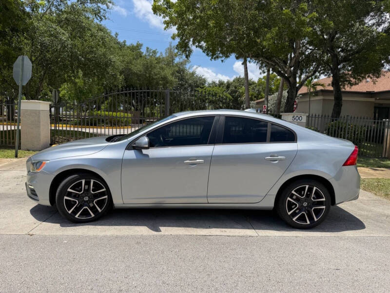 2017 Volvo S60 T5 Dynamic