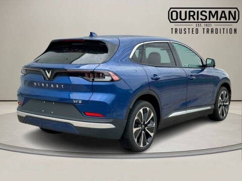 2025 VinFast VF8 Plus