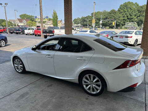 2015 Lexus IS 250