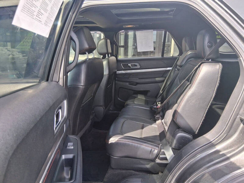 2016 Ford Explorer Sport
