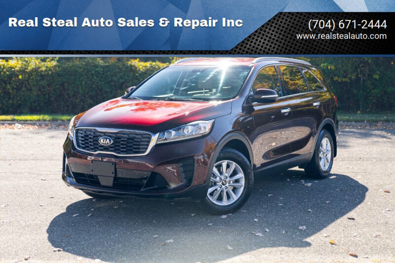 2020 Kia Sorento LX's photo