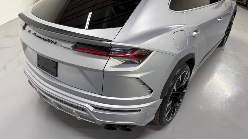 2022 Lamborghini Urus