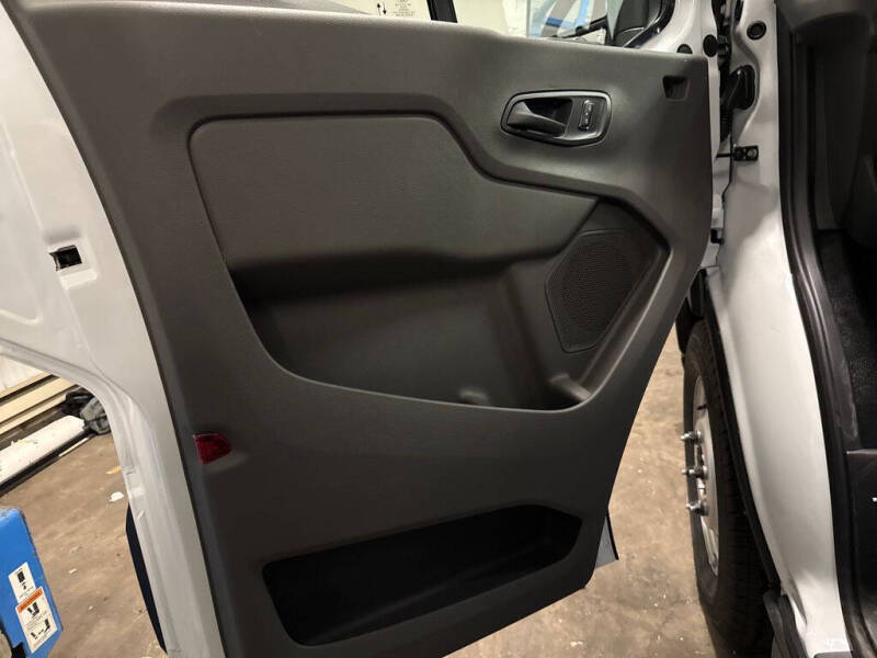 2026 Ford Transit 250