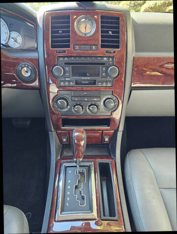 2005 Chrysler 300 Touring