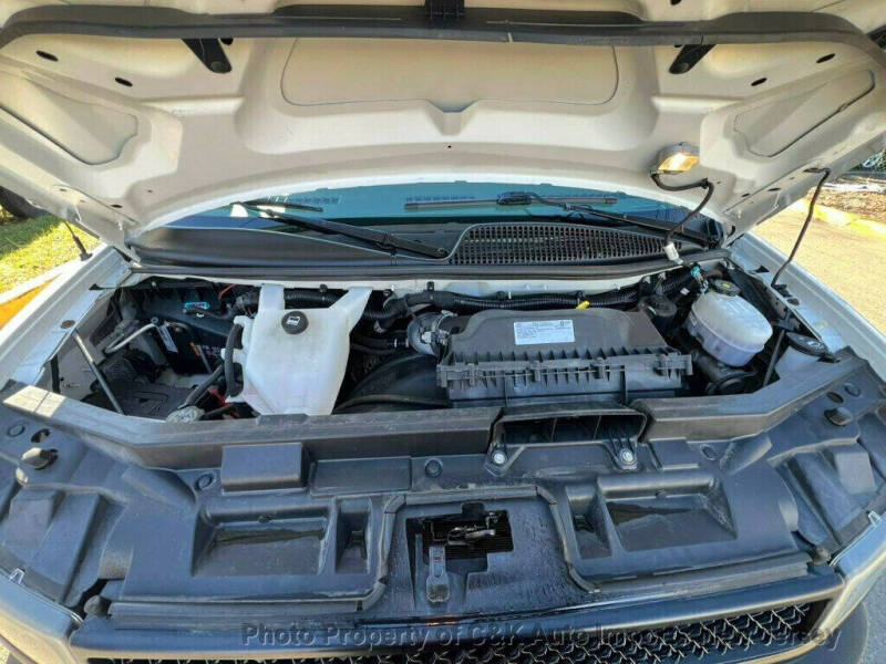 2021 Chevrolet Express 2500