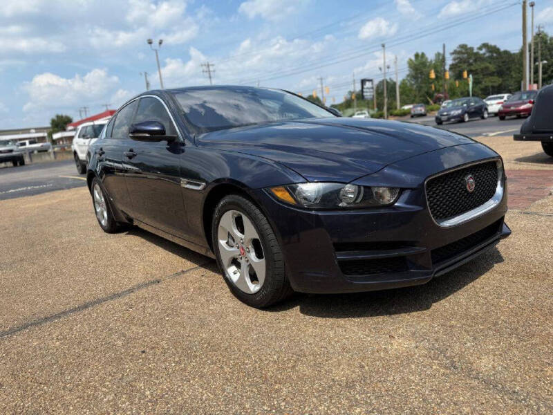2017 Jaguar XE 25t