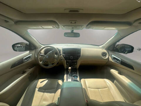 2015 Nissan Pathfinder Platinum
